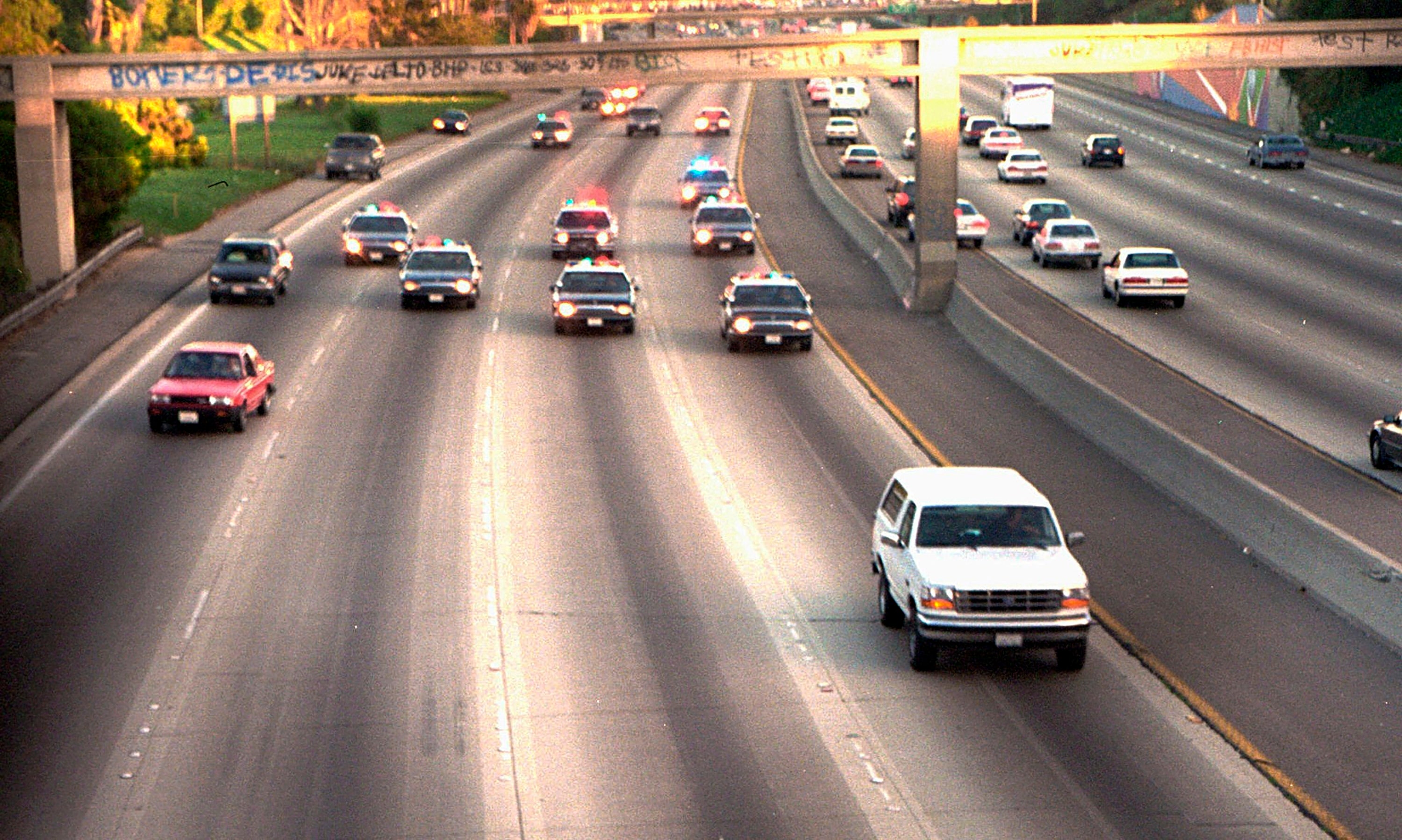 OJ Simpson pursued by police on June 17 1994. Today marks the 30th anniversary of the chase.