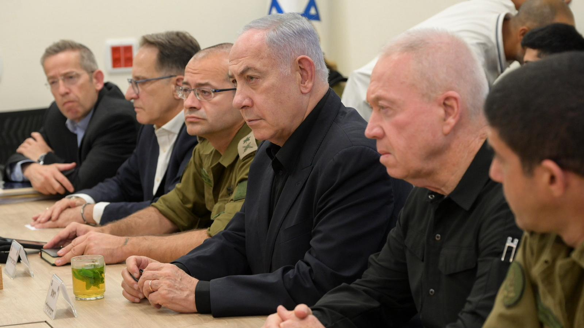 Netanyahu in a meeting