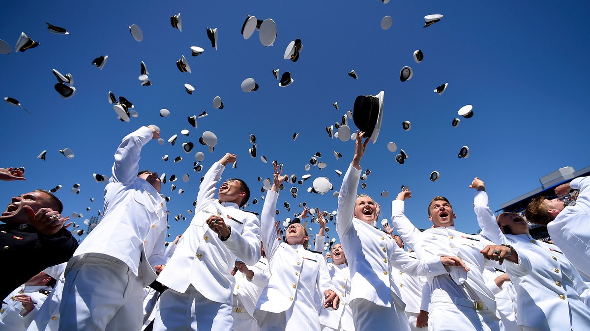 Naval Academy graduated celebrate