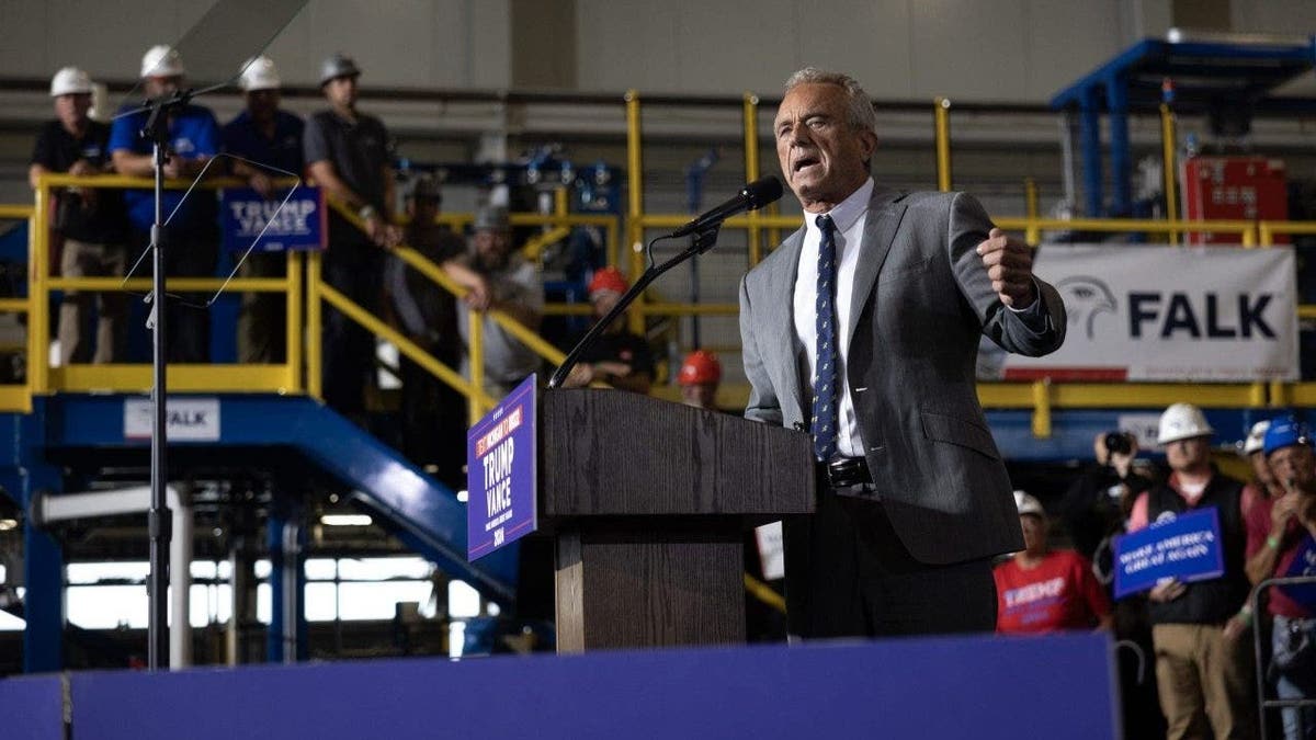 Robert F Kennedy Jr Michigan Rally